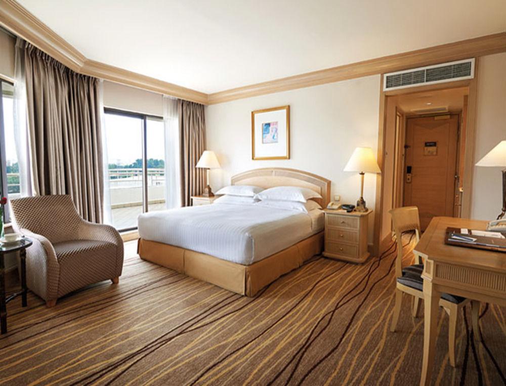 Dorsett Grand Subang Hotel Subang Jaya Εξωτερικό φωτογραφία A room at the hotel
